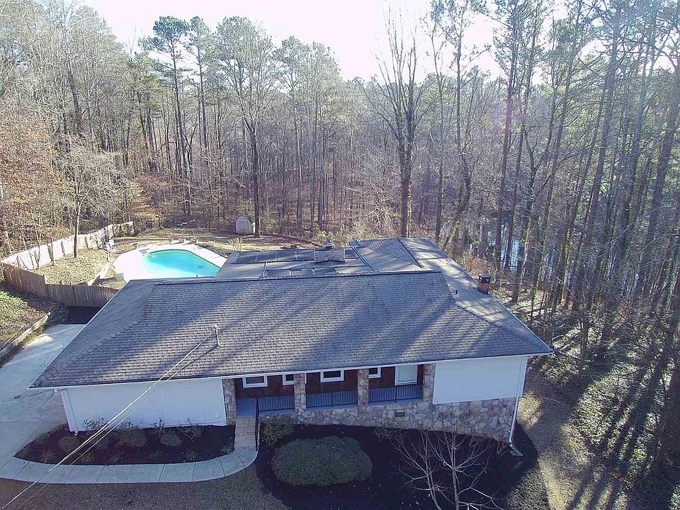 1st image of 327 Upper Mill Creek Ln