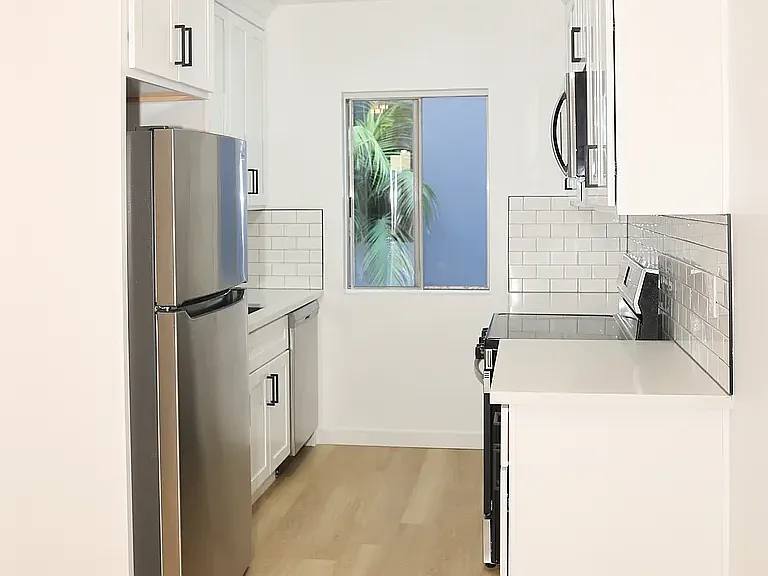 3735 Cardiff Ave #4 — Photo 5