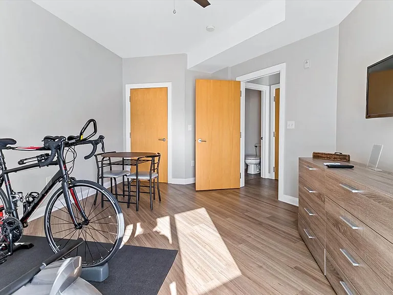 196 S Grant Ave #307 — Photo 19