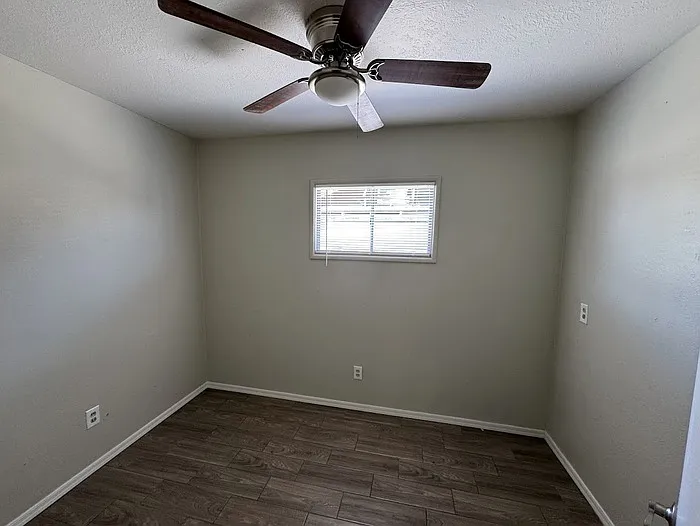 3241 W Pierson St — Photo 19