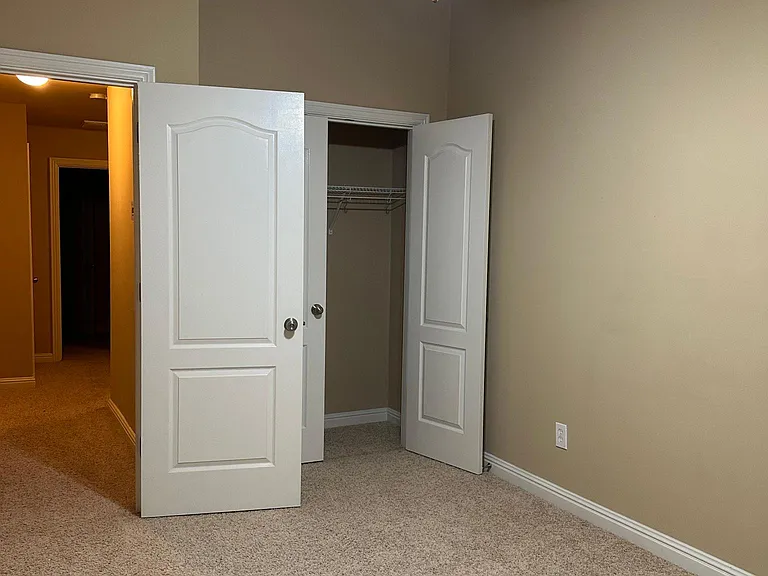 344 Broadleaf Ln — Photo 16