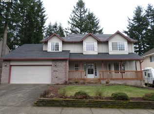 19819 Castleberry Loop, Oregon City, OR 97045