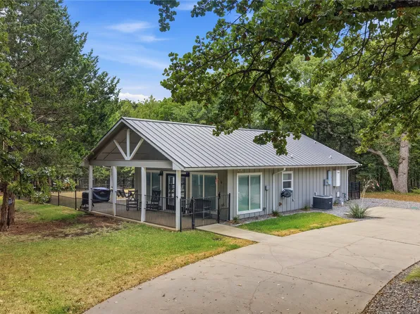 10 Holland St, Pottsboro, TX 75076