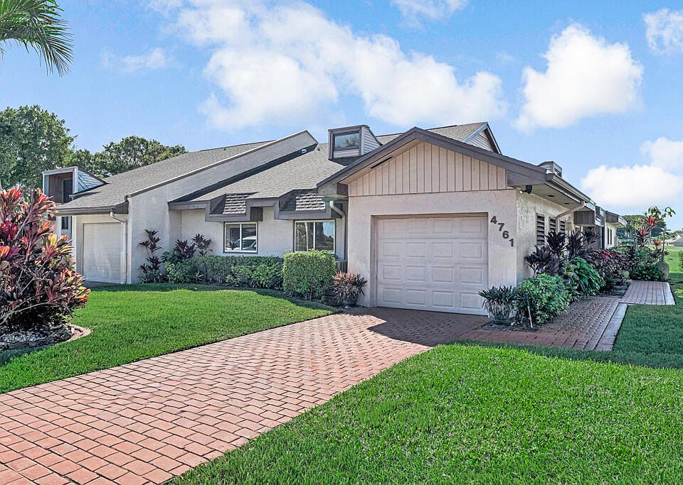 1st image of 4761 Fountains Drive S