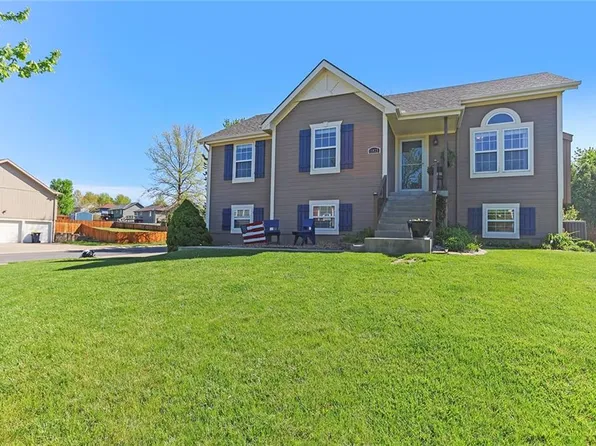 11425 N Ditzler Ave, Kansas City, MO 64157