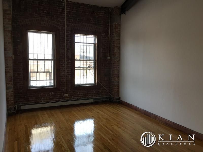 1st image of 860 Atlantic Ave APT 2