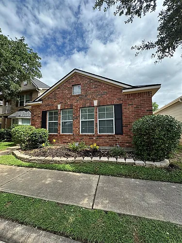 20507 Providence Point Dr Photo 1