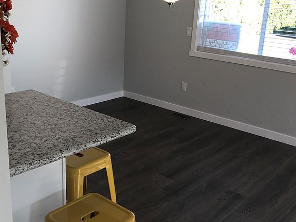 4th image of 507 NE 99th St Unit 88