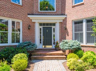 7800 Gate Post Way, Rockville, MD 20854