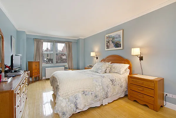 Sold by Corcoran | media 10