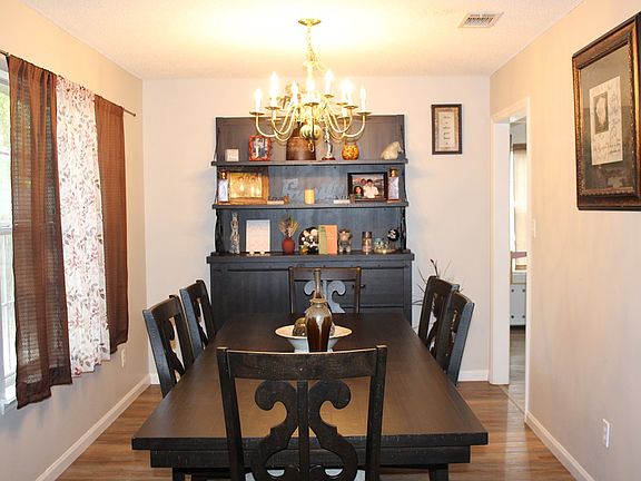 5th image of 2527 Muscogee Dr