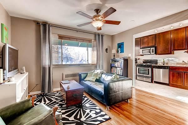 1st image of 2100 N Franklin St APT 11