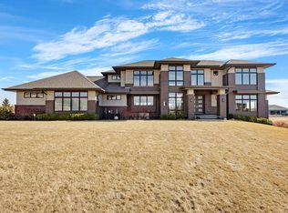 2415 E Downs Rdg, Appleton, WI 54913