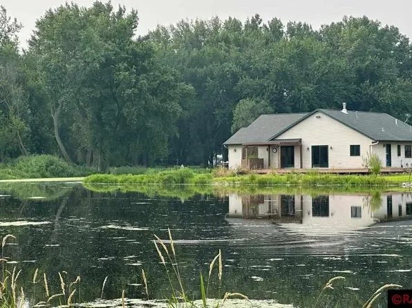 921 Lillian St, Waterville, MN 56096