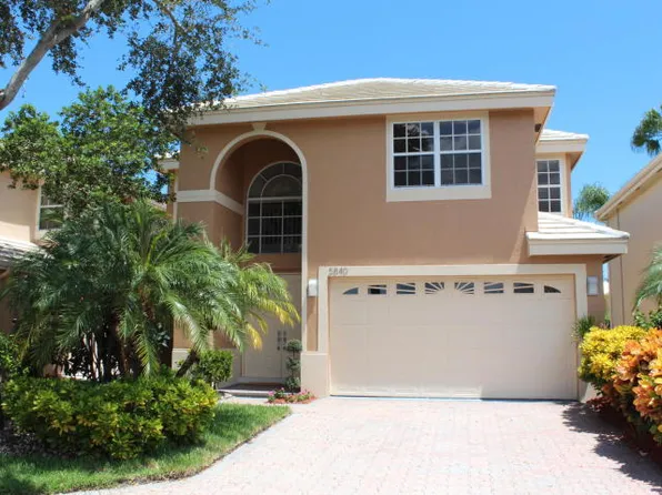 5840 NW 42nd Ter, Boca Raton, FL 33496