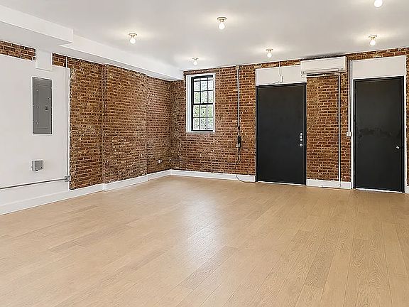5th image of 27 Coffey St #1