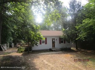 19 Griffith St, Freehold, NJ 07728