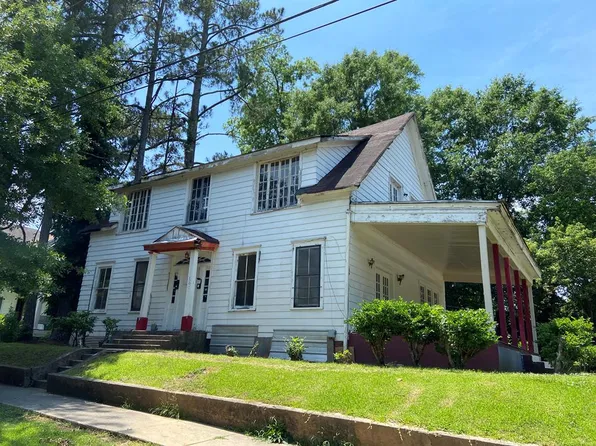 1002 College St, Port Gibson, MS 39150