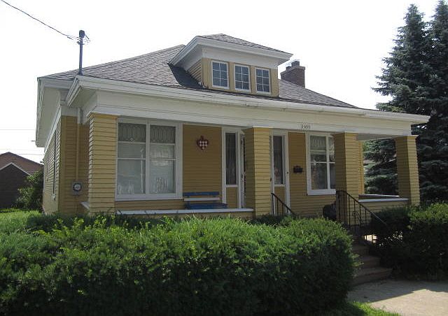 1st image of 1409 11th Ave