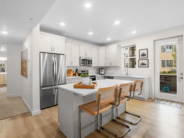 8355 S Sky Mirror Ln W #M102, Midvale, UT 84047