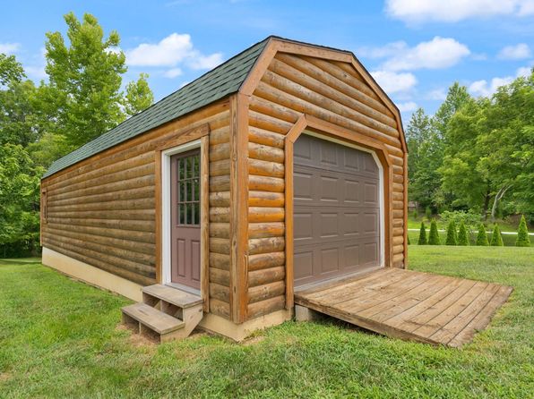 6800 W Deer Creek Cove Ln, Cannelton, IN 47520