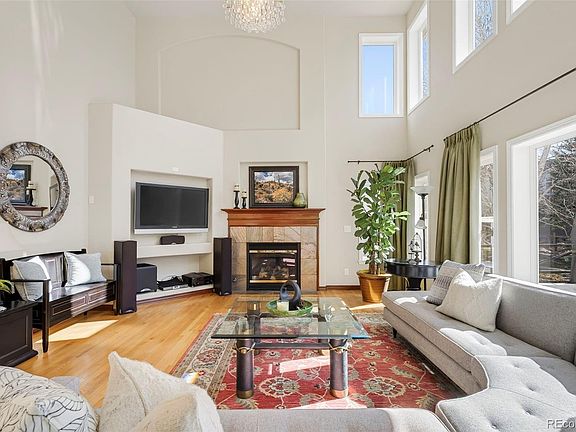 5th image of 10720 Yates Drive