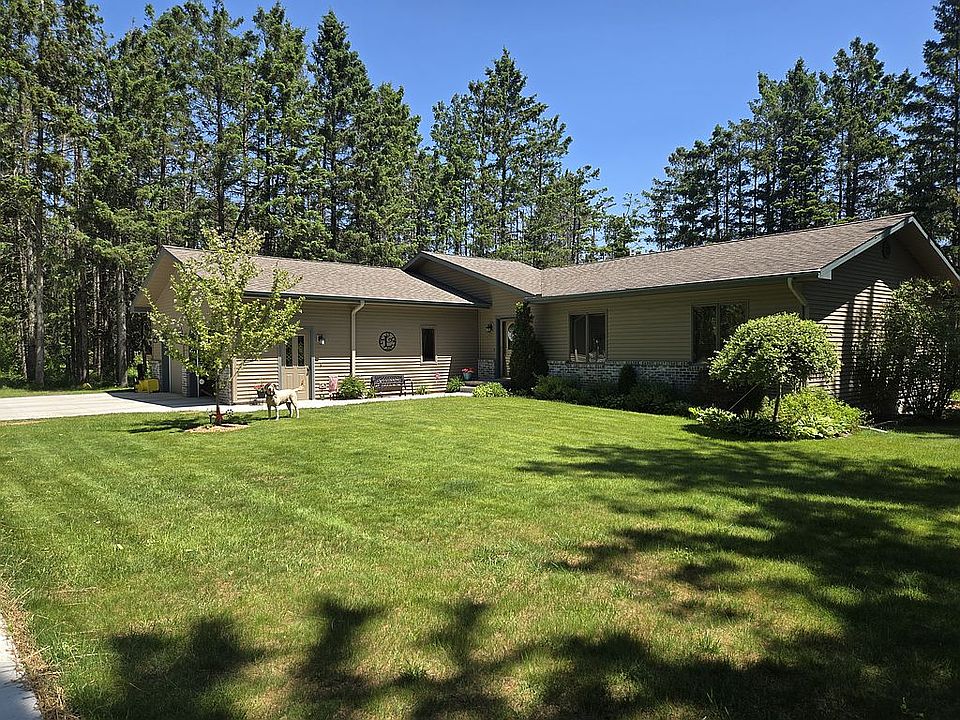 1st image of 966 Woodcrest Dr