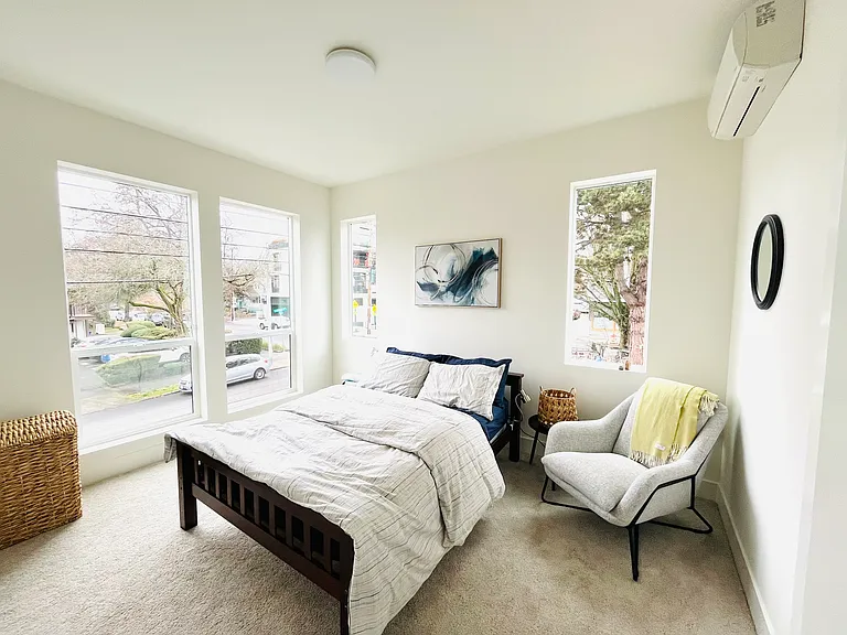 2832 SE Division St #2 — Photo 31