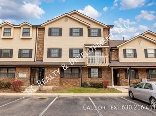 1514 Georgia Ct UNIT B, Naperville, IL 60540