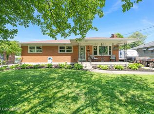 8003 Red Cedar Way, Louisville, KY 40219