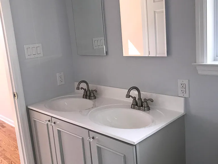 504 N Lake Dr — Photo 7