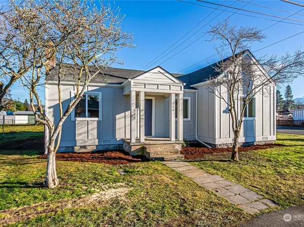 290 S Perkins Street, Buckley, WA 98321