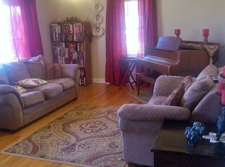 121 Berry Dr, Gaffney, SC 29340