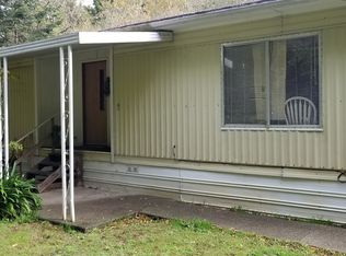 69261 Wildwood Rd, North Bend, OR 97459