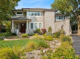 338 Hager Ln, Glenview, IL 60025