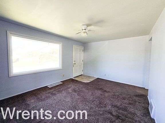 2nd image of 5907 N Braeburn Dr