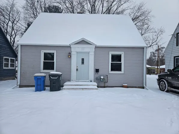 1306 W Wisconsin Street, Portage, WI 53901