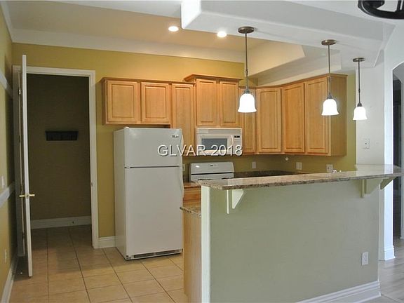 4th image of 225 Big Horn Dr Unit 2