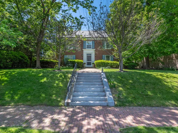 16 Chadwick Street, Portland, ME 04102