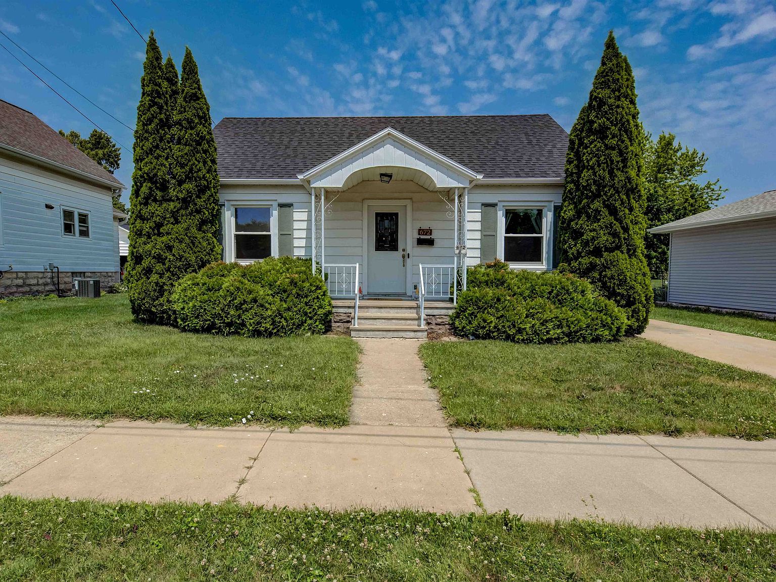 672 W 8th Ave, Oshkosh, WI 54902 Zillow