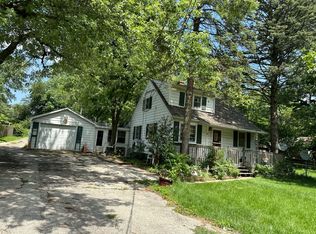 915 New Lenox Rd, Joliet, IL 60433