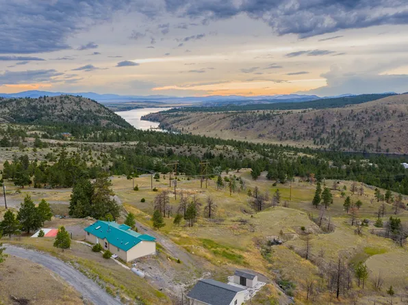 4040 Osprey Ridge Dr, Helena, MT 59602