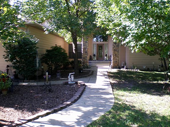 Front entryway