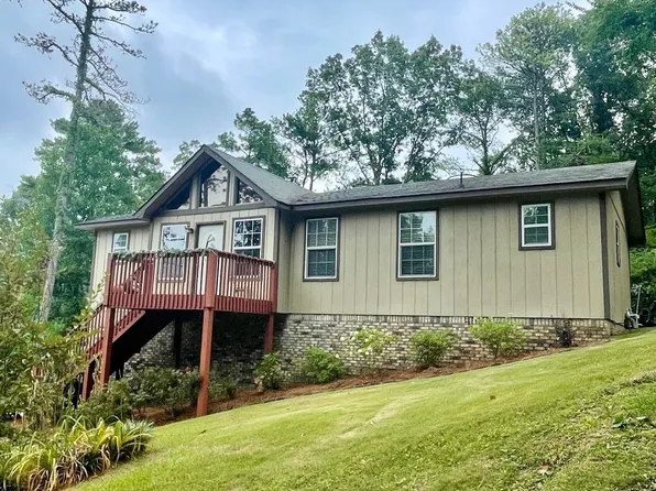 1310 Newton Cir, Moody, AL 35004