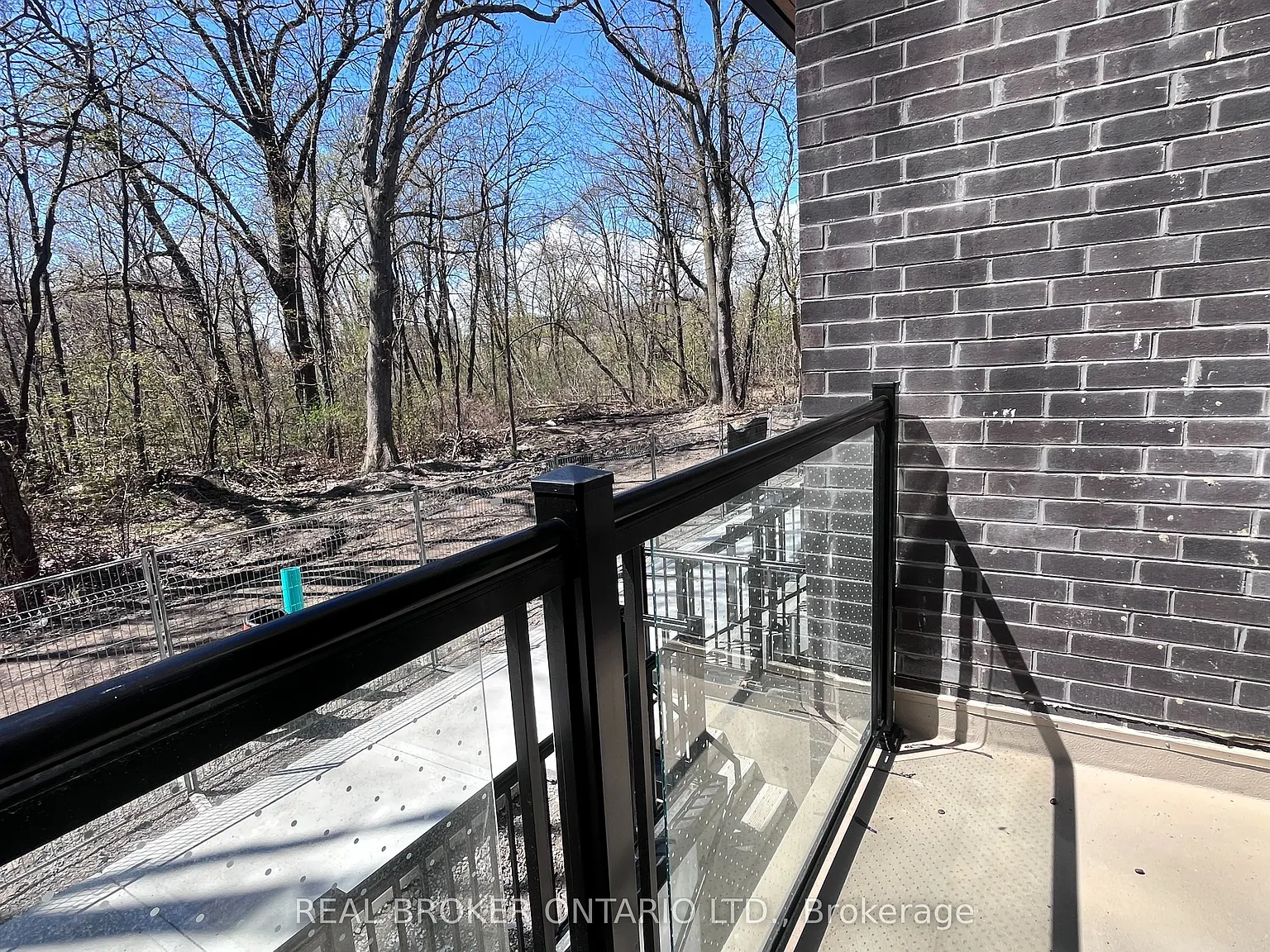 170 Clonmore Dr — Photo 3