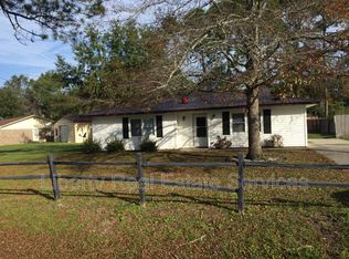 650 Lee Rd, Hinesville, GA 31313