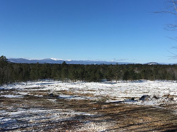 Full western mountain view.