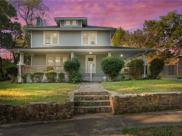 306 Clayton St, Winston Salem, NC 27105