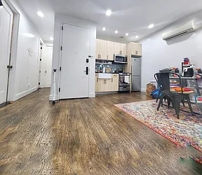 Rented by RELEASE NY