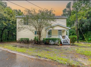 1747 Savage Rd, Charleston, SC 29407